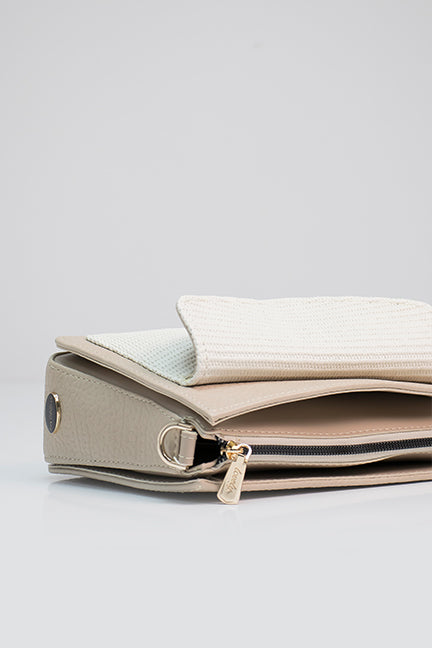 LOTA – TAMNO BEŽ/BIJELO