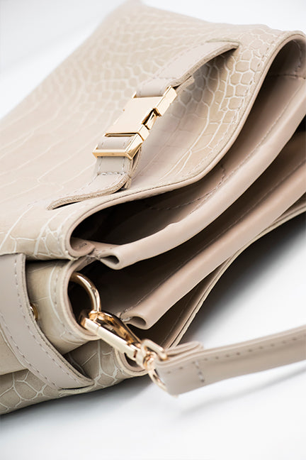 SEVILLA – BEŽ KROKO