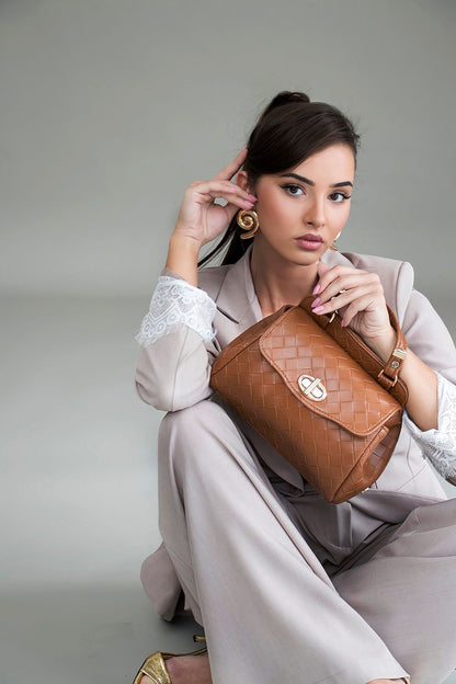 RITA - svijetlo smeđe pletena